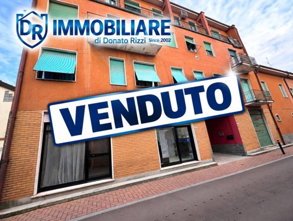 appartamento in vendita a Garbagnate Milanese in zona Bariana