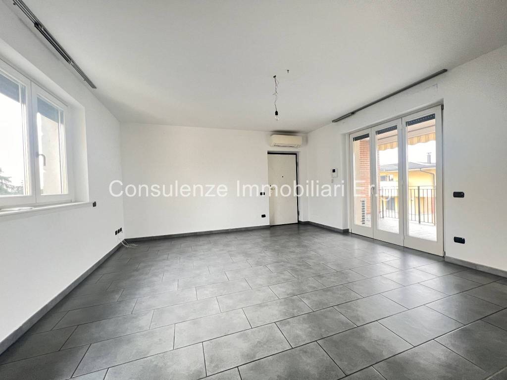 appartamento in vendita a Garbagnate Milanese