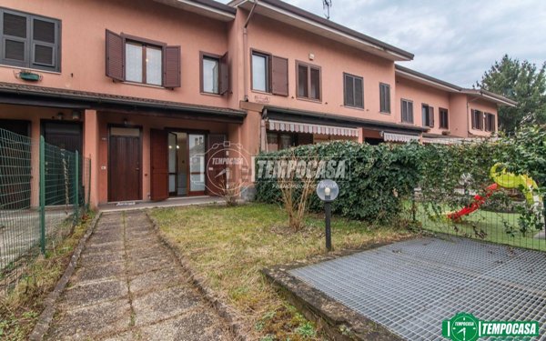 appartamento in vendita a Garbagnate Milanese