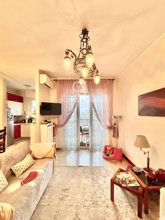 appartamento in vendita a Garbagnate Milanese