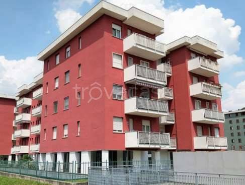 appartamento in vendita a Garbagnate Milanese