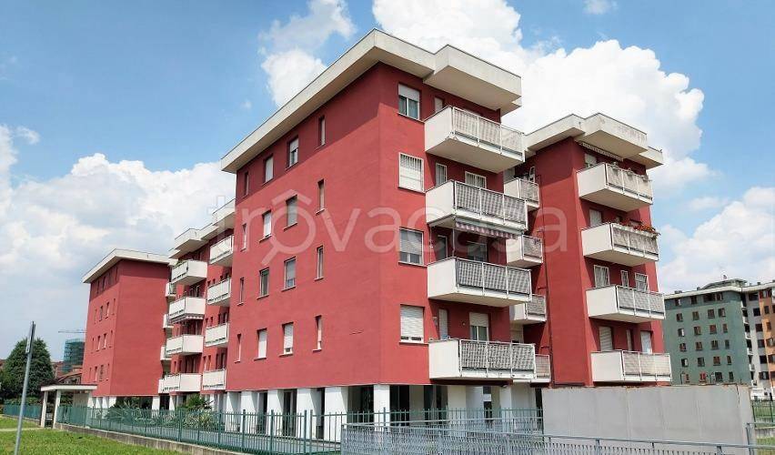 appartamento in vendita a Garbagnate Milanese