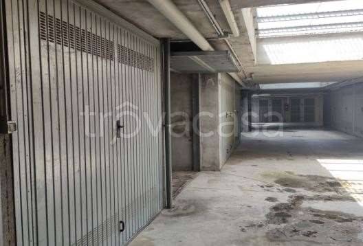 appartamento in vendita a Garbagnate Milanese