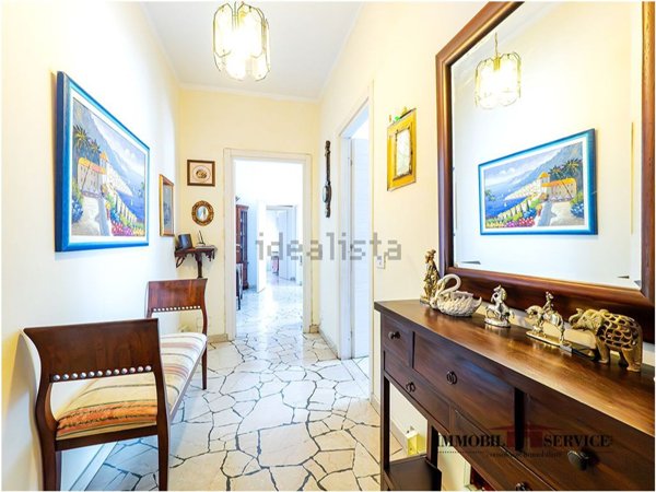 appartamento in vendita a Garbagnate Milanese