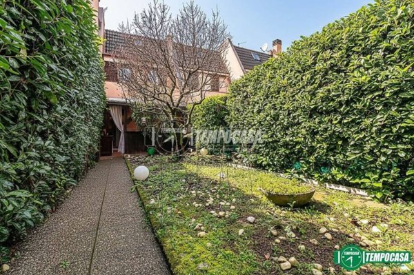 casa indipendente in vendita a Garbagnate Milanese