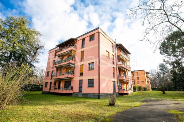 appartamento in vendita a Garbagnate Milanese