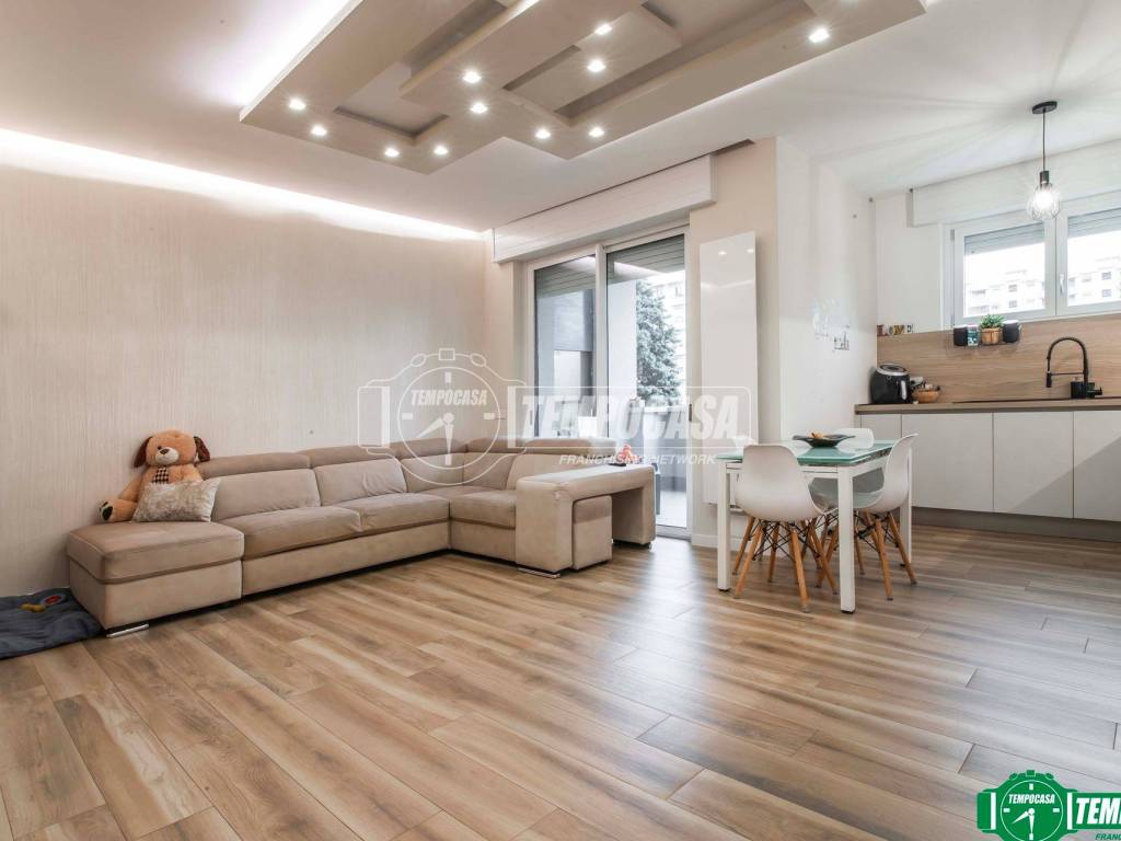 appartamento in vendita a Garbagnate Milanese