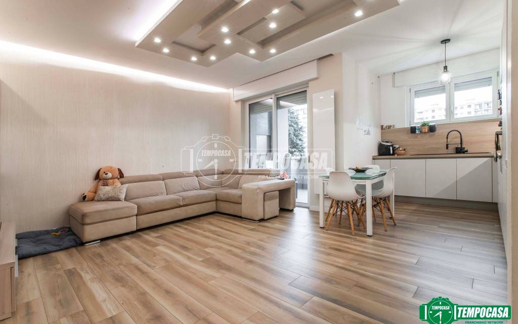 appartamento in vendita a Garbagnate Milanese