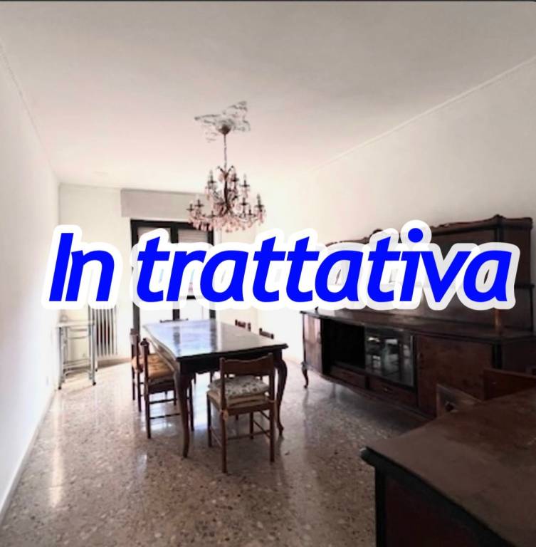 appartamento in vendita a Garbagnate Milanese