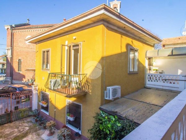 appartamento in vendita a Garbagnate Milanese