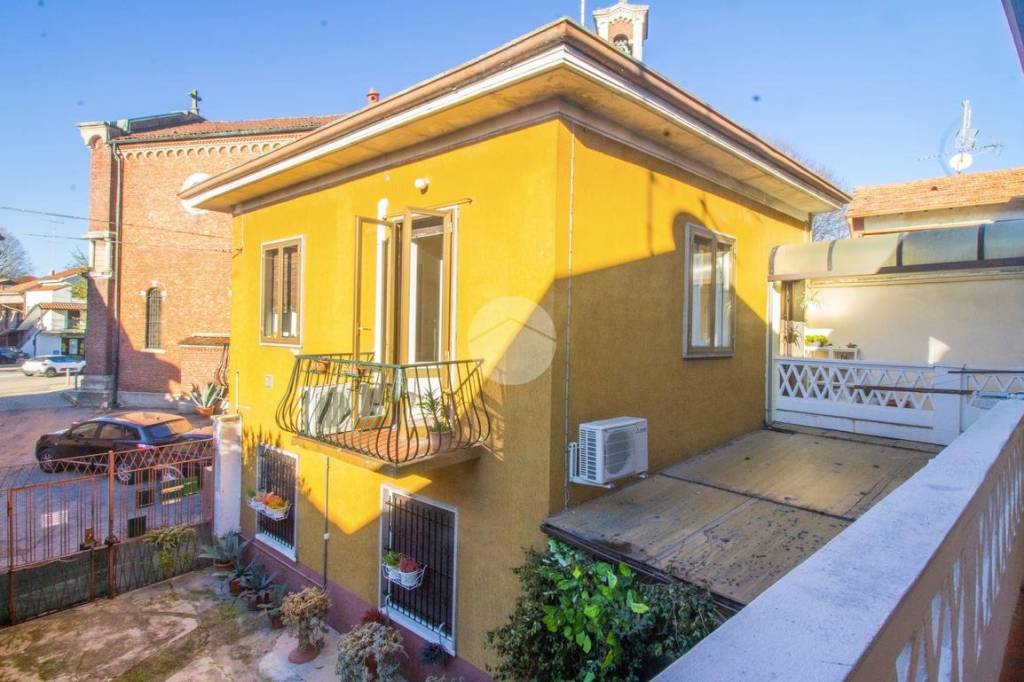 appartamento in vendita a Garbagnate Milanese