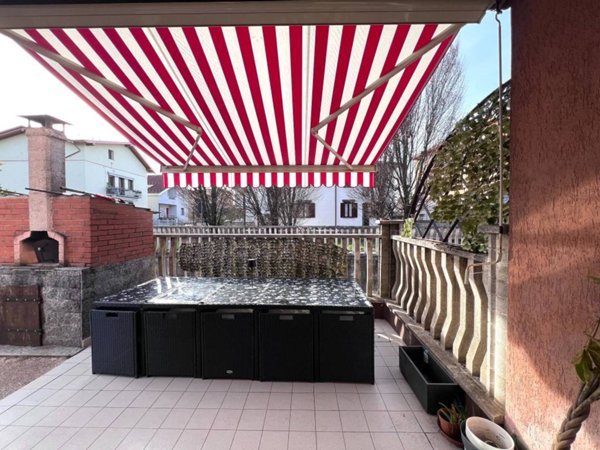 casa indipendente in vendita a Garbagnate Milanese