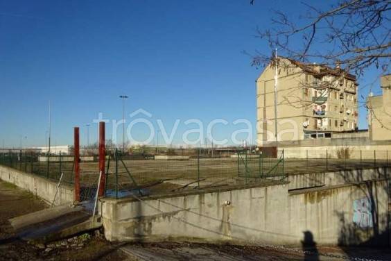 terreno edificabile in vendita a Garbagnate Milanese