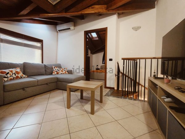 appartamento in vendita a Garbagnate Milanese