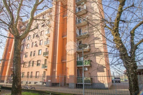 appartamento in vendita a Garbagnate Milanese