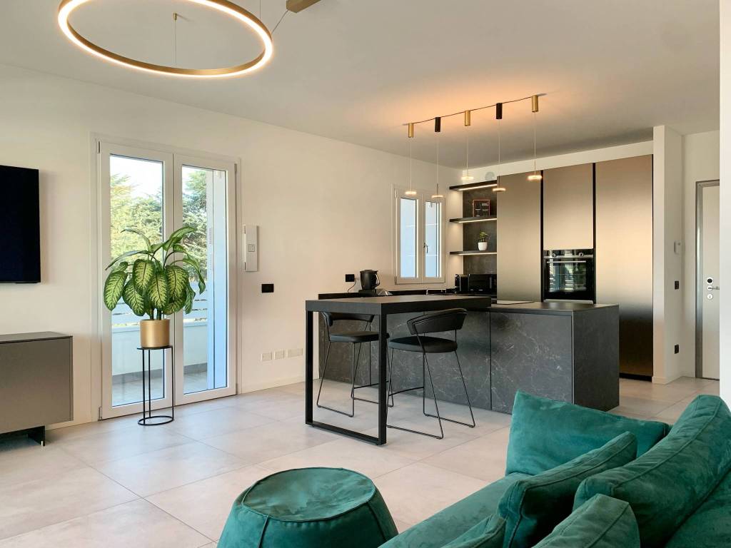 appartamento in vendita a Garbagnate Milanese