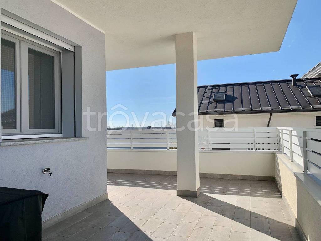 appartamento in vendita a Garbagnate Milanese