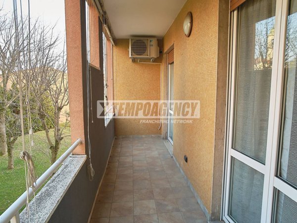 appartamento in vendita a Garbagnate Milanese