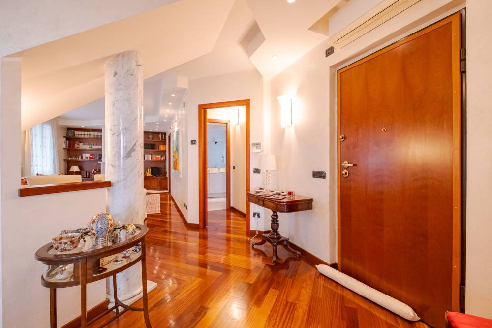 appartamento in vendita a Garbagnate Milanese