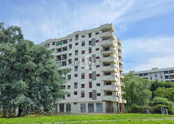 appartamento in vendita a Garbagnate Milanese