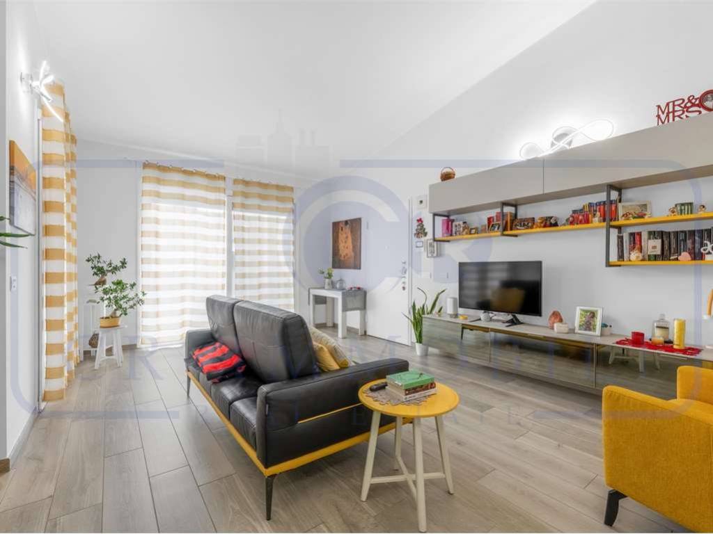 appartamento in vendita a Garbagnate Milanese