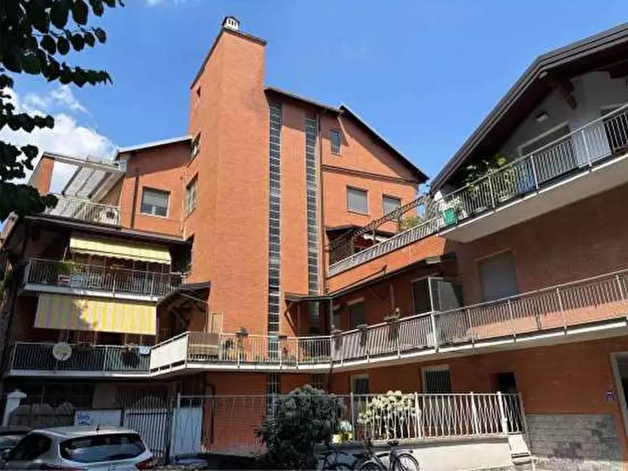 appartamento in vendita a Garbagnate Milanese