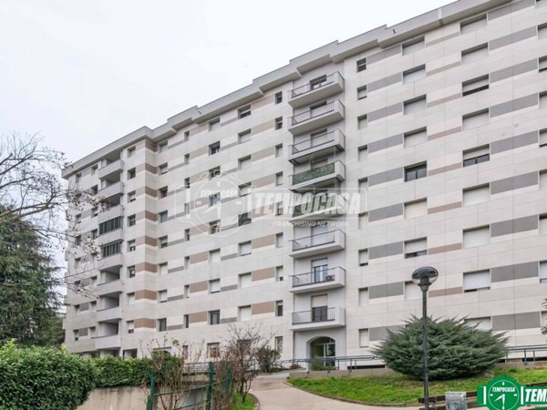 appartamento in vendita a Garbagnate Milanese