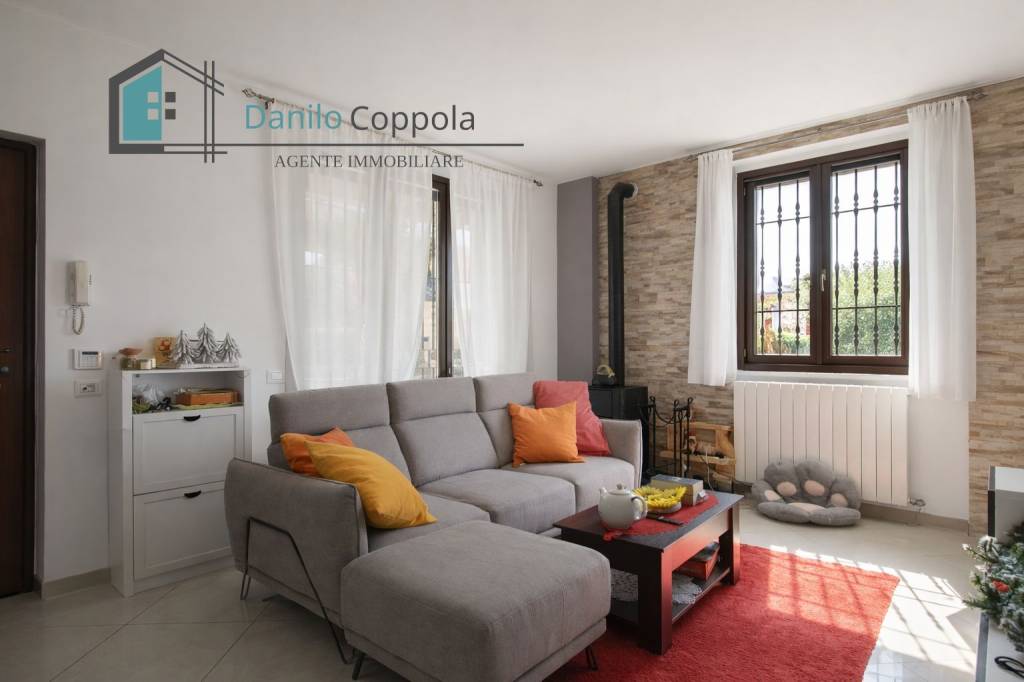 appartamento in vendita a Garbagnate Milanese