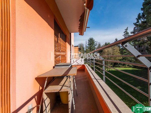 appartamento in vendita a Garbagnate Milanese