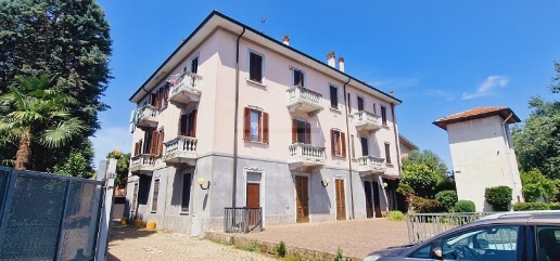 appartamento in vendita a Garbagnate Milanese