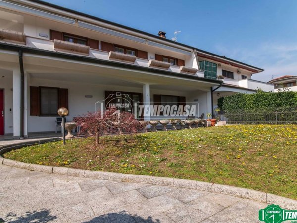 casa indipendente in vendita a Garbagnate Milanese
