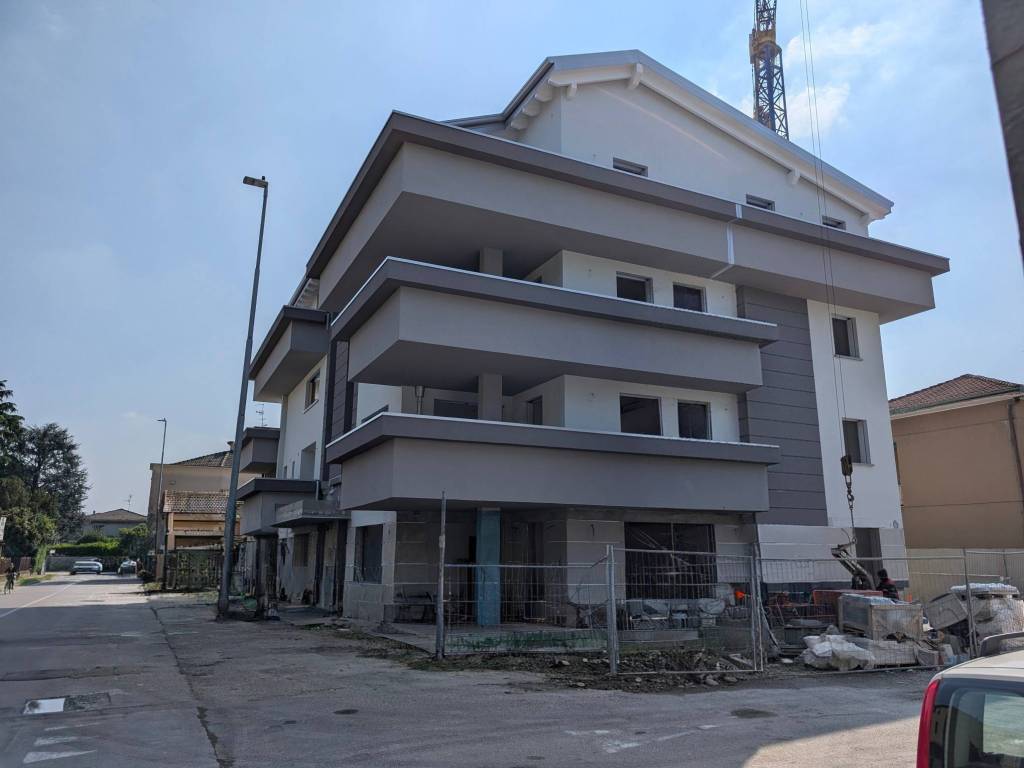 appartamento in vendita a Garbagnate Milanese