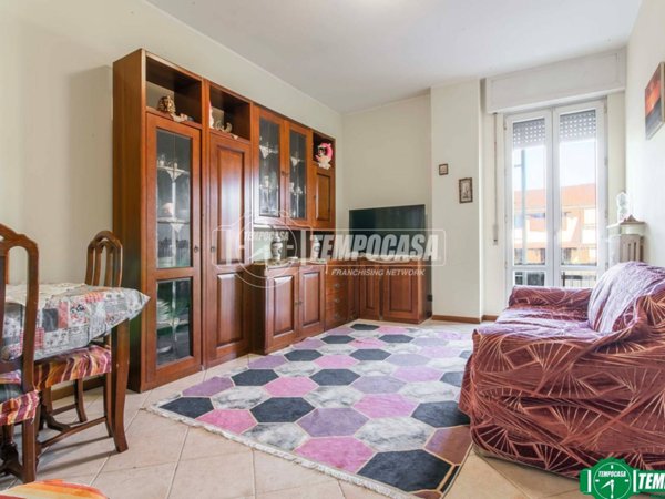 appartamento in vendita a Garbagnate Milanese