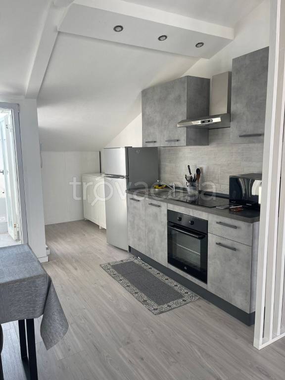 appartamento in vendita a Garbagnate Milanese