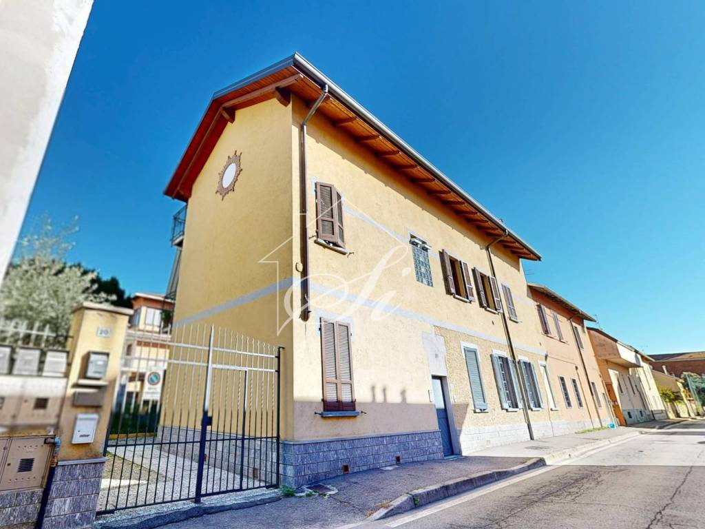 casa indipendente in vendita a Garbagnate Milanese