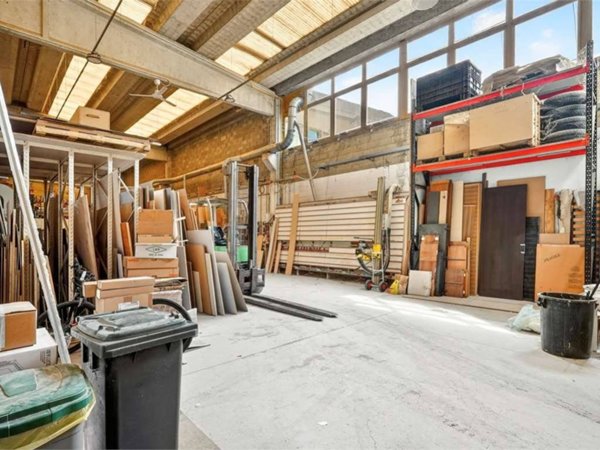 capannone in vendita a Garbagnate Milanese