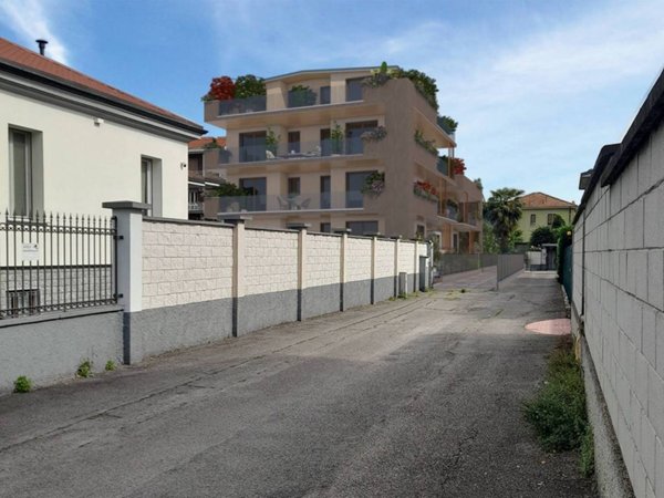 appartamento in vendita a Garbagnate Milanese
