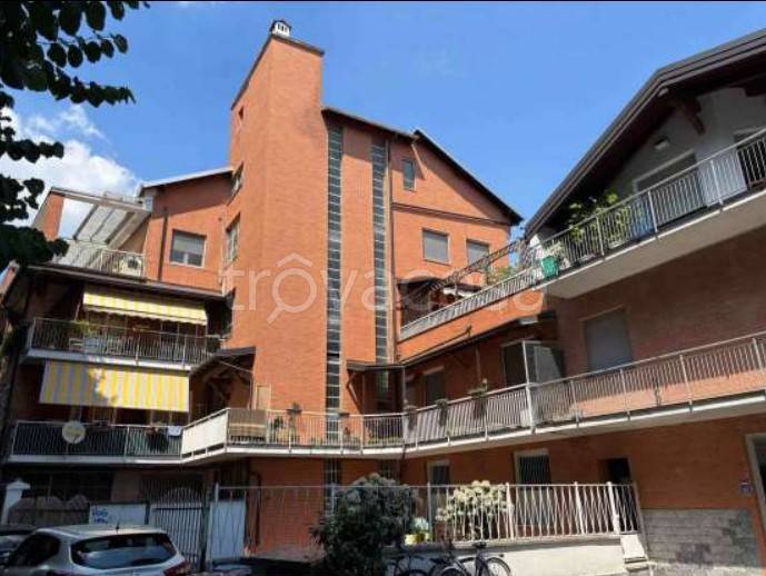 appartamento in vendita a Garbagnate Milanese
