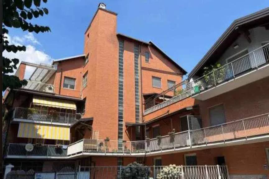 appartamento in vendita a Garbagnate Milanese