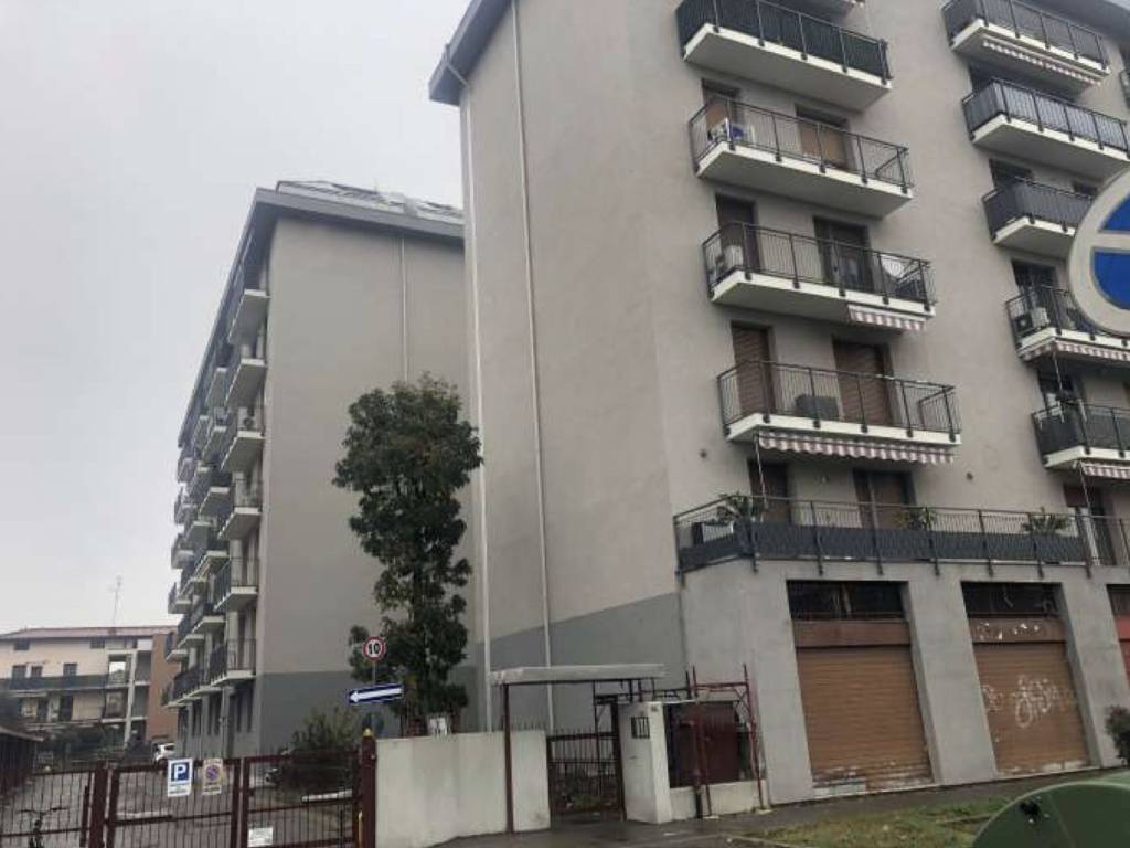 appartamento in vendita a Garbagnate Milanese