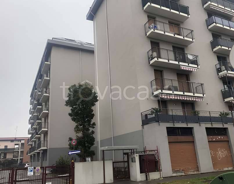 appartamento in vendita a Garbagnate Milanese