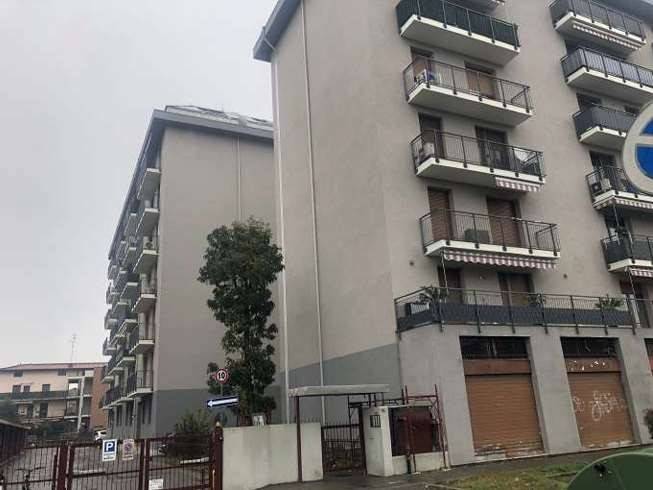 appartamento in vendita a Garbagnate Milanese