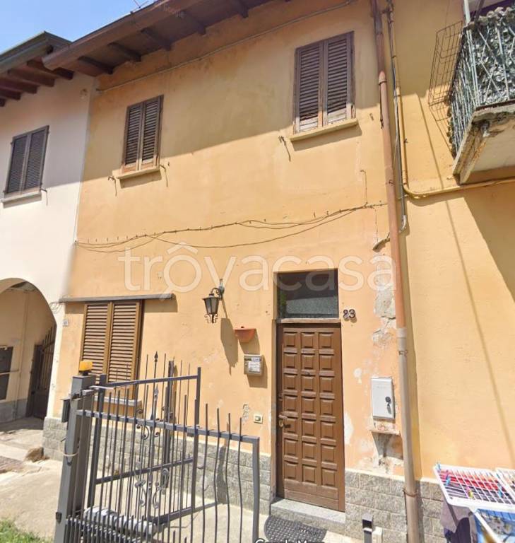 appartamento in vendita a Garbagnate Milanese