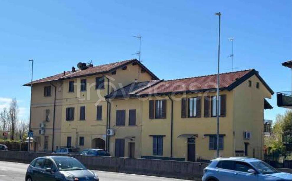 appartamento in vendita a Garbagnate Milanese