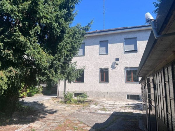 casa indipendente in vendita a Garbagnate Milanese