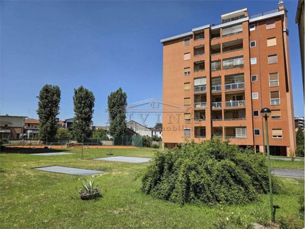appartamento in vendita a Garbagnate Milanese