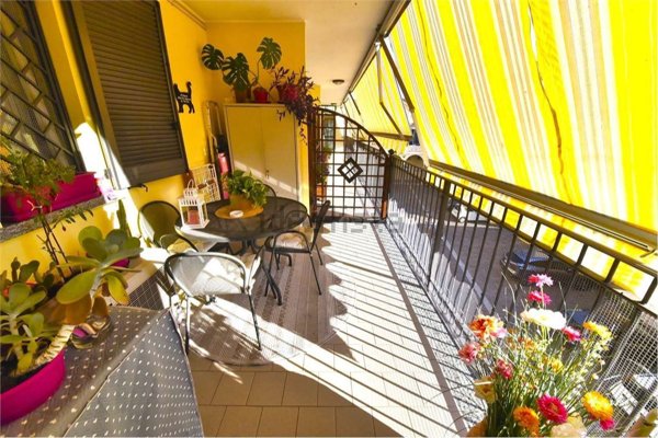 appartamento in vendita a Garbagnate Milanese