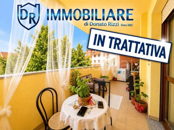 appartamento in vendita a Garbagnate Milanese in zona Bariana