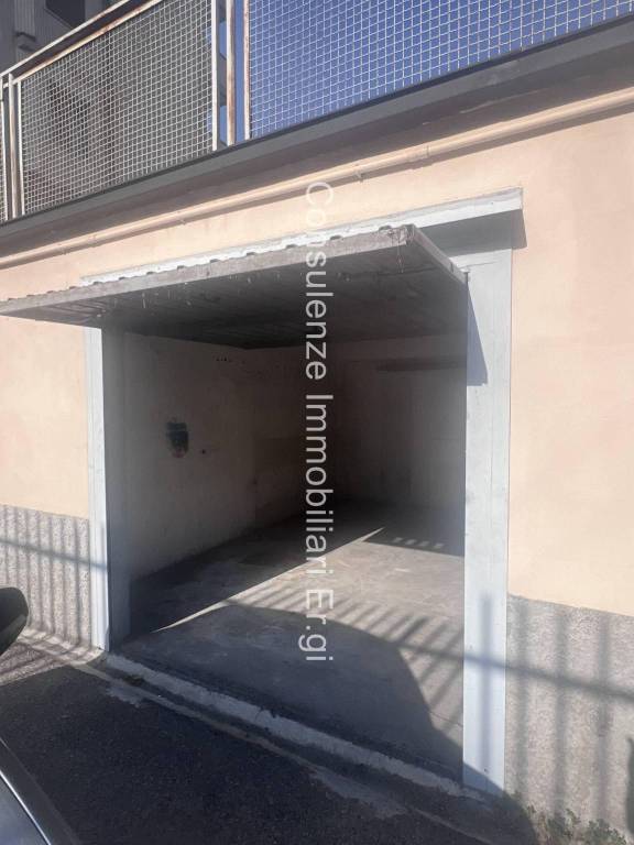 box auto in vendita a Garbagnate Milanese