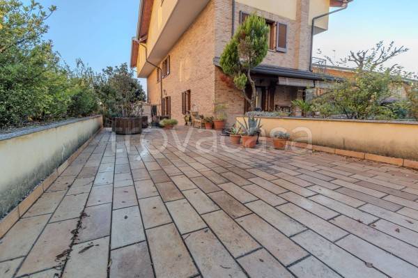 casa indipendente in vendita a Garbagnate Milanese